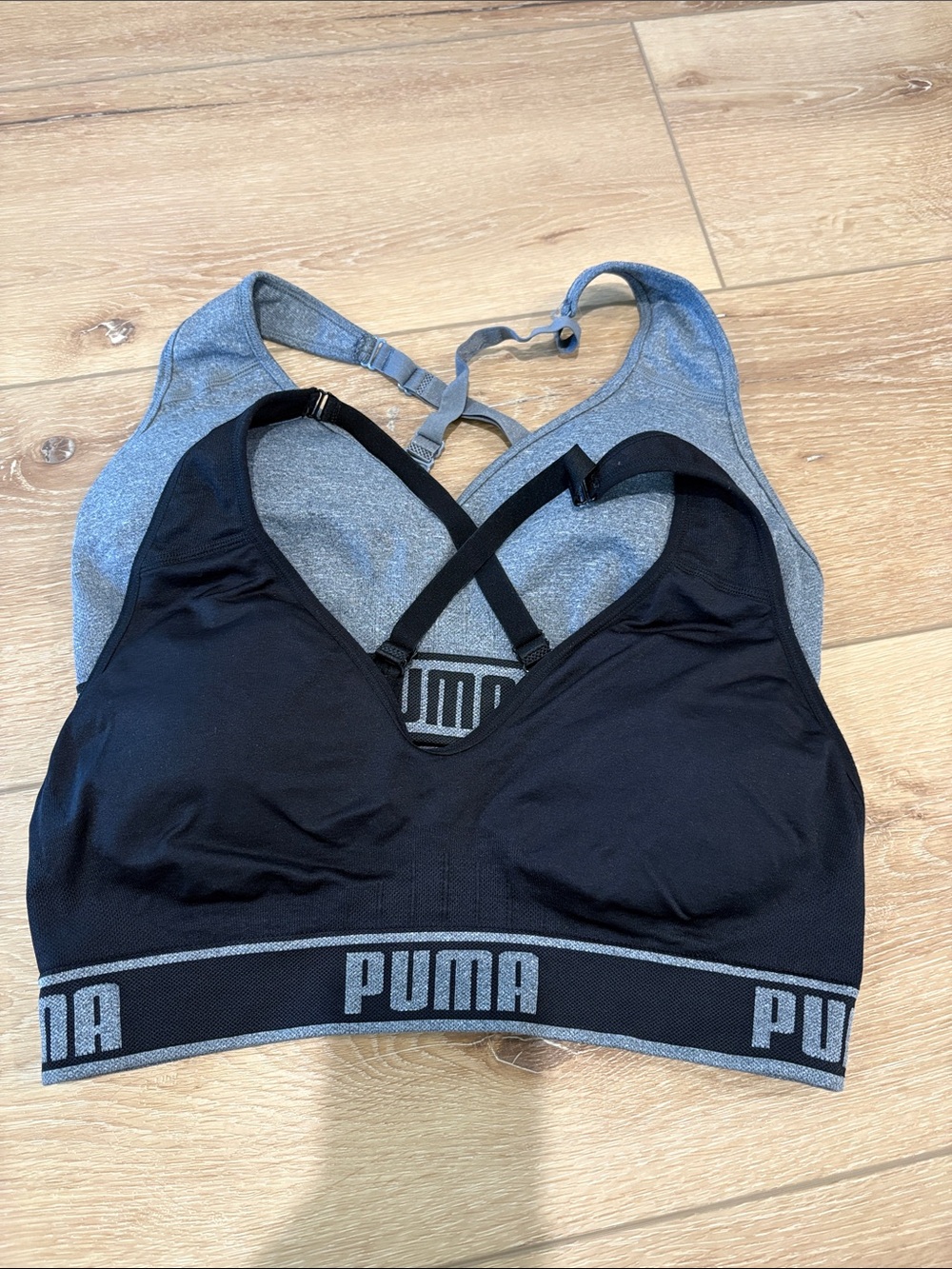 Puma Black & Gray Seamless Crossback Sports Bralette